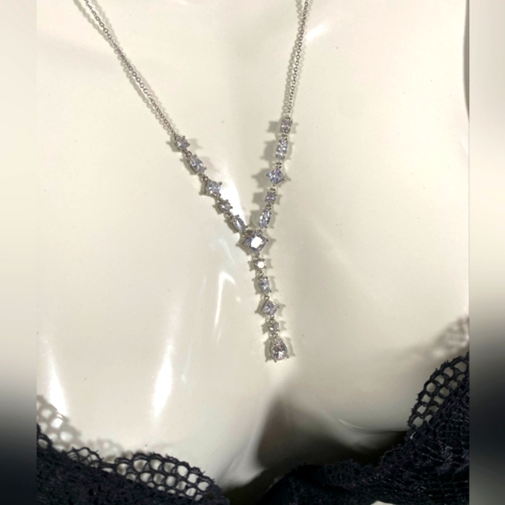 Sexy Y-Drop CZ Necklace Silver Tone Chain 21” Signed JCM CZ China EUC - Picture 5 of 12